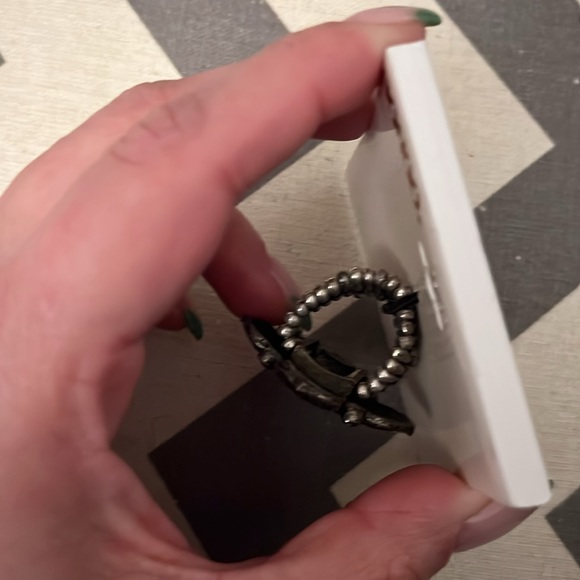 Bongo - Picture 3 of 3